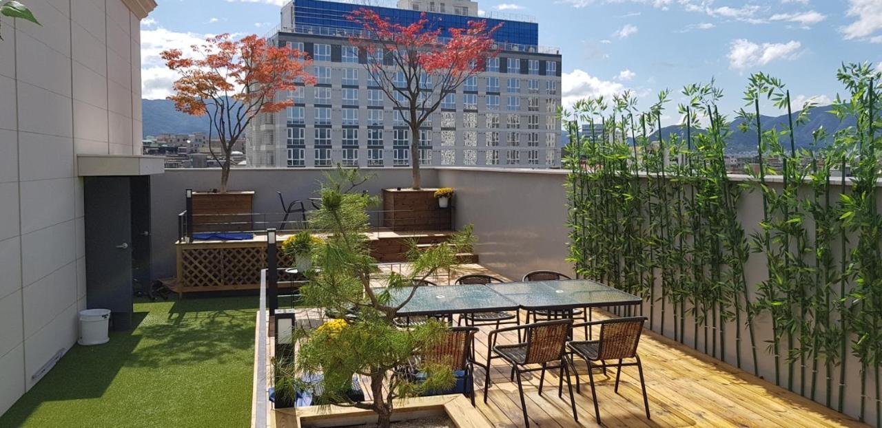 Chuncheon Hotel Bentley Exterior photo